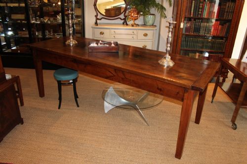 18th Century Farm / Kitchen / Dining Table