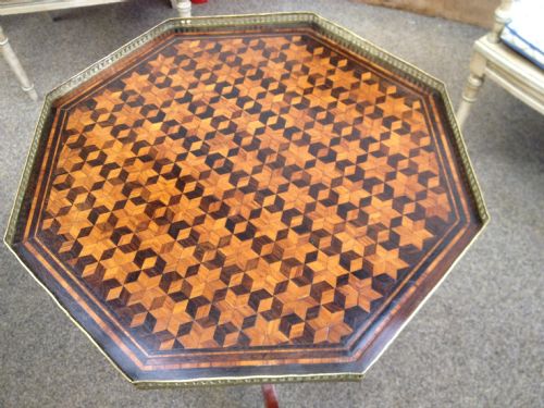 Occasional Table / Lamp Table C1900