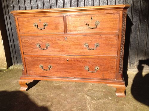 Mahogany Chest of Drawers