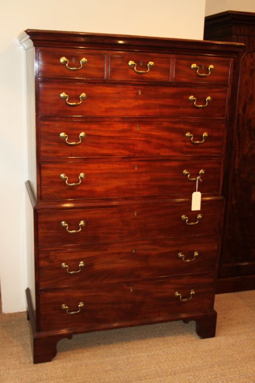 Georgian Mahogany Chest on Chest