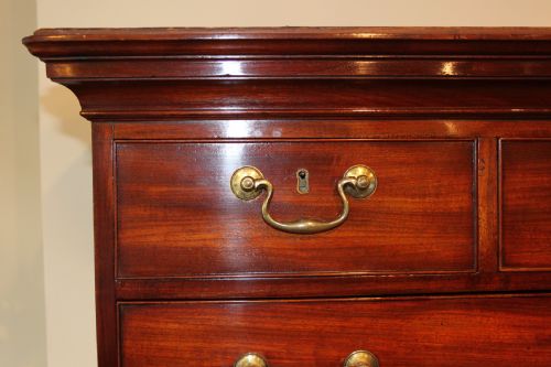 fig 1. GEORGIAN MAHOGANY CHEST ON CHEST