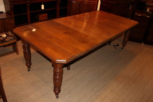 Oak Extending Dining Table