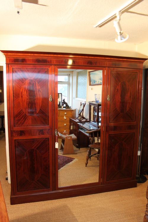 Edwardian Inlaid Mahogany Wardrobe