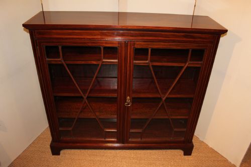 Edwardian Mahogany and Satinwood Banded 2 Door Bookcase
