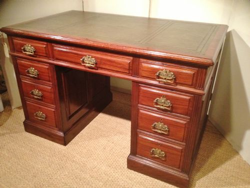 fig 1. MAHOGANY DESK