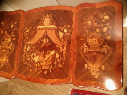 fig 2. DRESSING TABLE / WRITING DESK