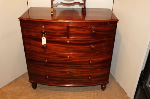 Victorian Mahogany Bowfronted Chest of Drawers