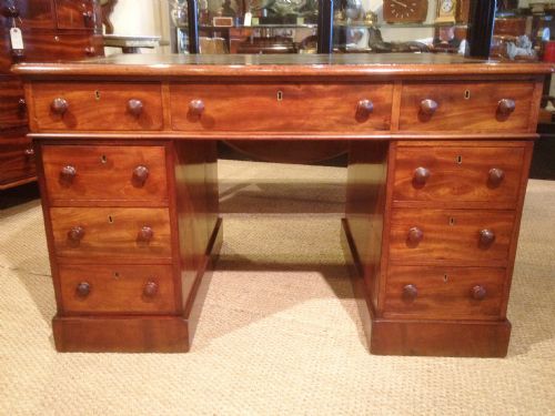 fig 1. MAHOGANY DESK