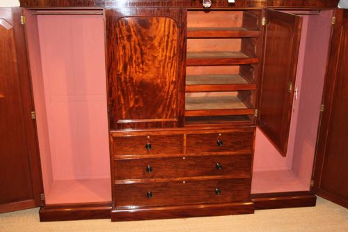 fig 1. MAHOGANY 4 DOOR WARDROBE