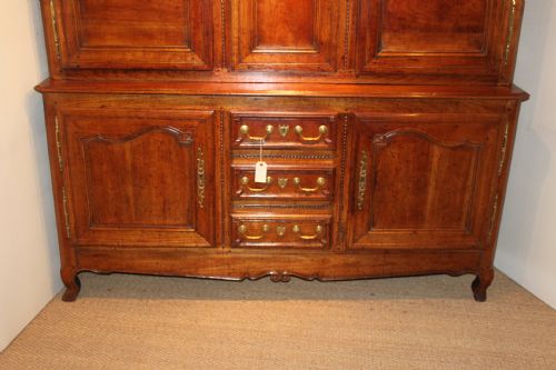 fig 1. DRESSER / KITCHEN CUPBOARD / BUFFET