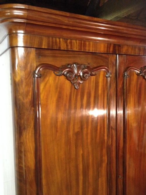 fig 1. MAHOGANY 2 DOOR WARDROBE