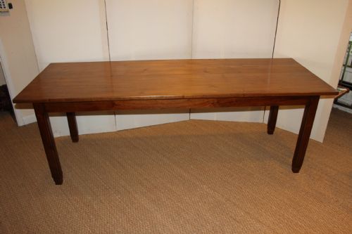 Farm House Table / Kitchen Table / Dining Table