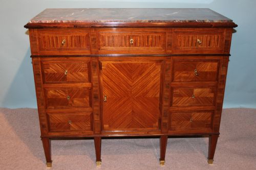 Commode / Chest of Drawers / Side Cabinet