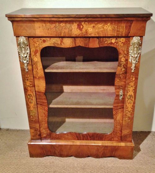Display Cabinet
