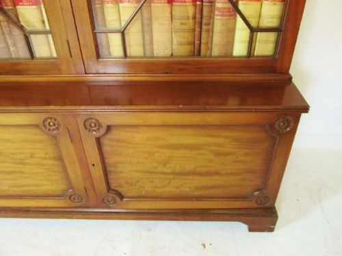fig 1. MAHOGANY BOOKCASE