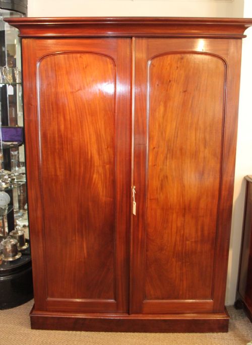 Victorian Mahogany 2 Door Wardrobe