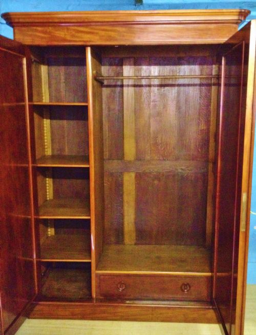 fig 1. MAHOGANY WARDROBE
