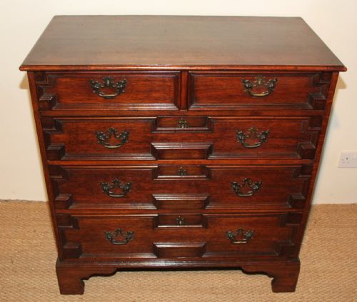 Antique Oak Chest of Drawers