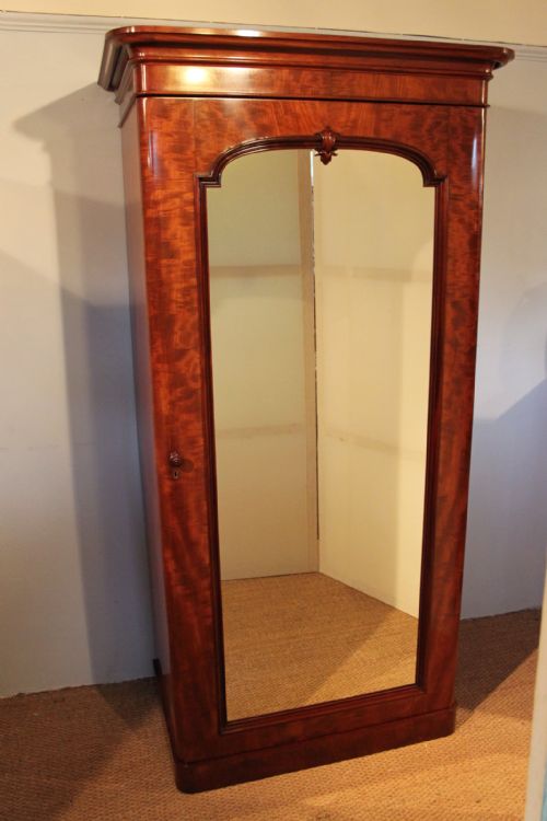 Victorian Mahogany Single Wardrobe