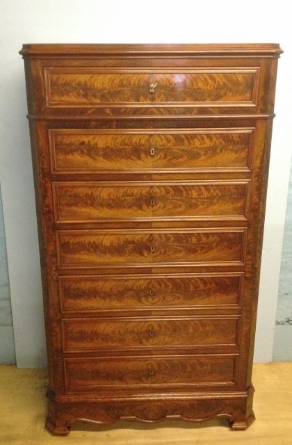 Mahogany Chest of Drawers