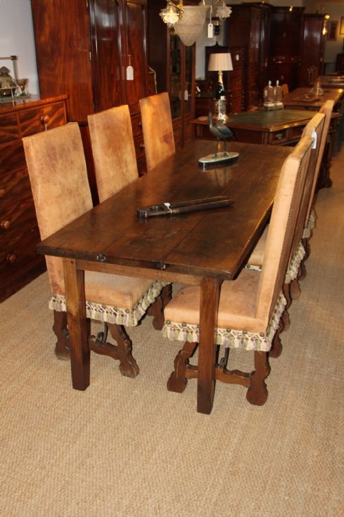 Oak Refectory Table / Kitchen Table / Dining Table