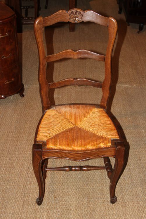 Set of 6 Oak Chairs