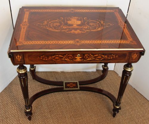 Napoleon III Rosewood Sofa Table