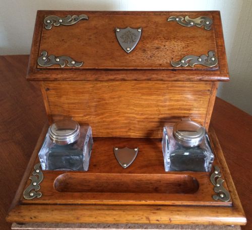 Oak Stationery / Ink Stand