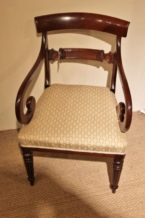 Desk Chair / Carver Chair