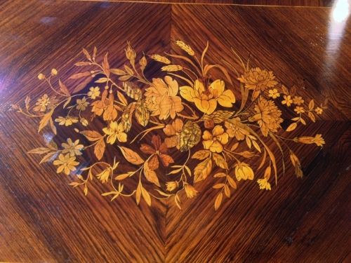 fig 1. CARD TABLE IN ROSEWOOD WITH MARQUETRY