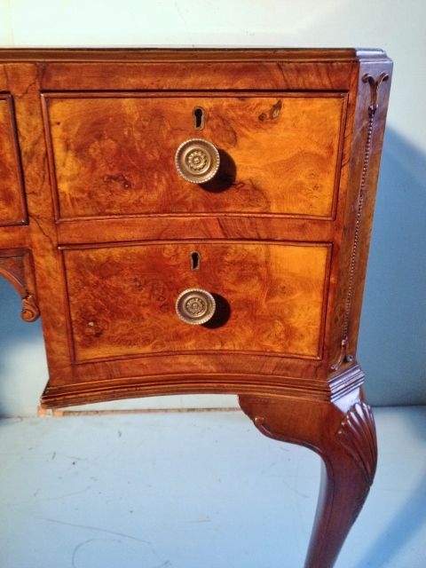 fig 1. ANTIQUE WALNUT WRITING DESK / DRESSING TABLE
