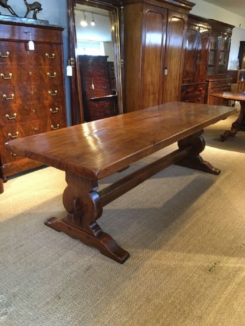 Oak Refectory Table / Kitchen Table / Dining Table