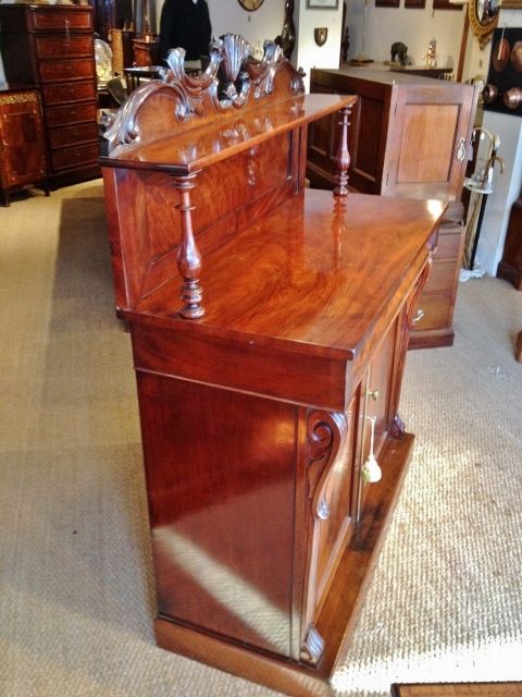 fig 1. ANTIQUE MAHOGANY CHIFFONIER / SIDEBOARD C 1840