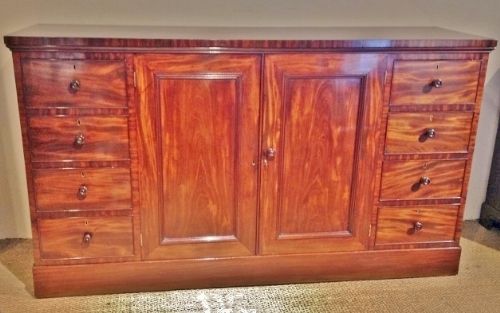 Linen Press Mahogany C 1840