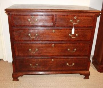 Georgian Oak Chest of Drawers