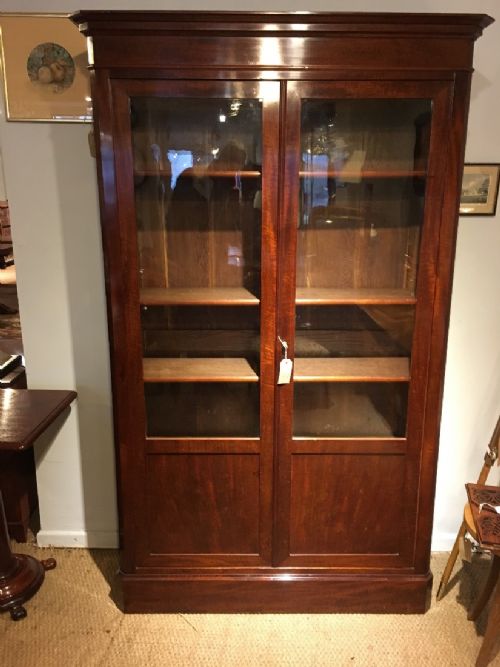 Mahogany 2 Door Bookcase