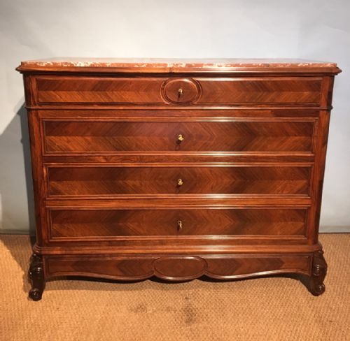 Chest of Drawers / French Commode