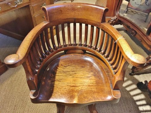 fig 1. DESK CHAIR IN OAK C1910