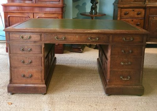 5ft Oak Pedestal Desk