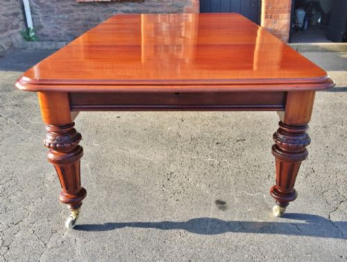 Mahogany Dining Table. English C 1870