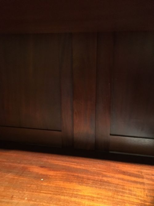 fig 1. 19th century mahogany 2 door bookcase