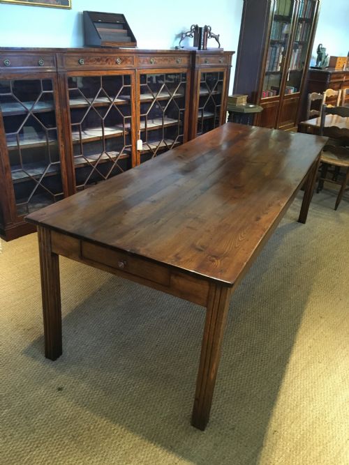Farmhouse Table Chestnut