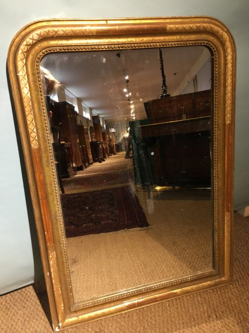 Antique Gilt Mirror 38 X 27 Inches