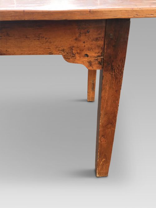 fig 1. Farmhouse table in Chestnut C 1880