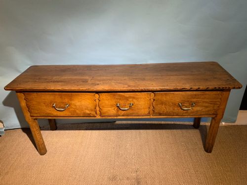 Ash Dresser Base / Server