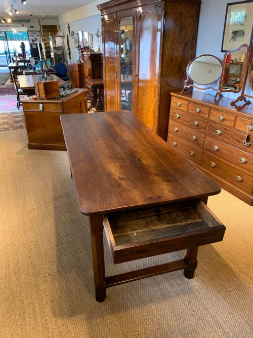 fig 1. Farm table , Chestnut 2 meters 