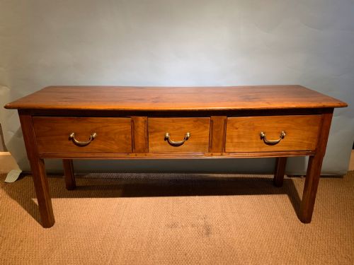 Dresser Base / Server
