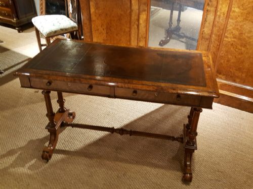 Victorian Walnut 2 Drawer Writing Table