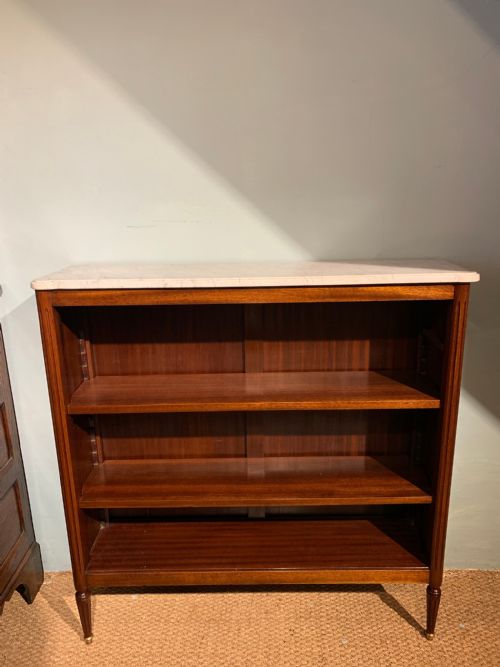 Small Mahogany Bookcase