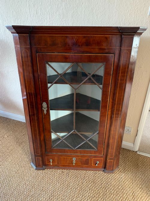 Georgian Mahogany Corner Cupboard